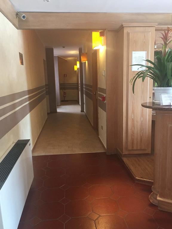 Hotel Ascot Binasco Eksteriør billede